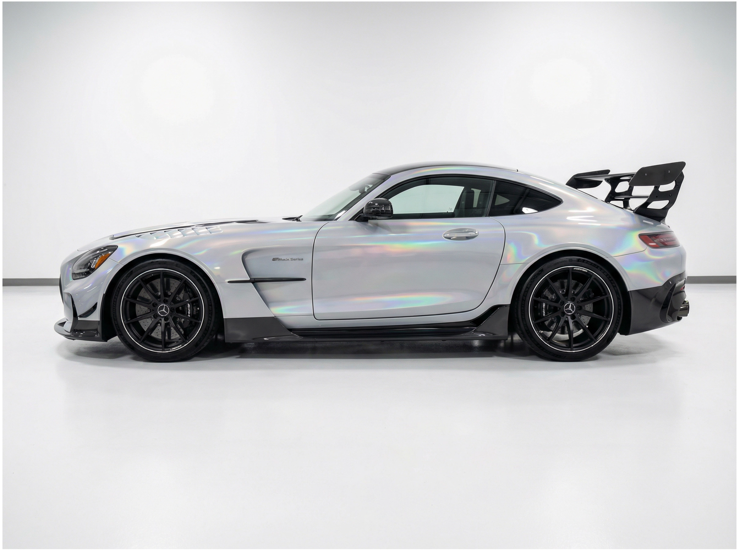 Rainbow Splendid Grey