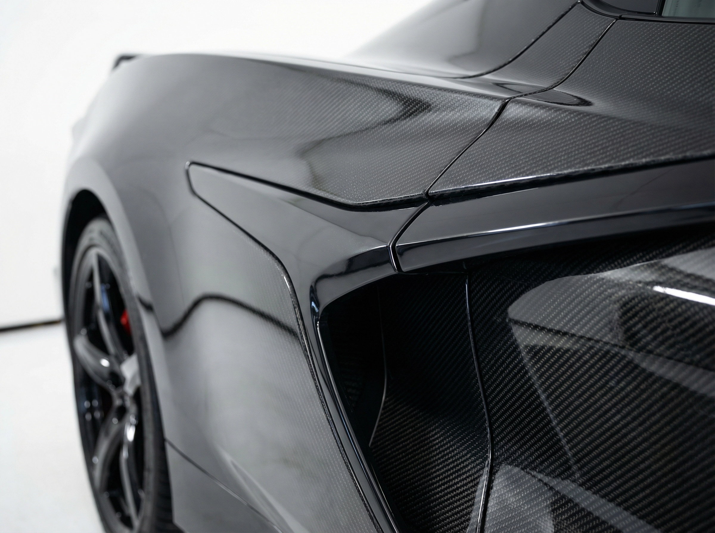 5D Black Carbon Fiber