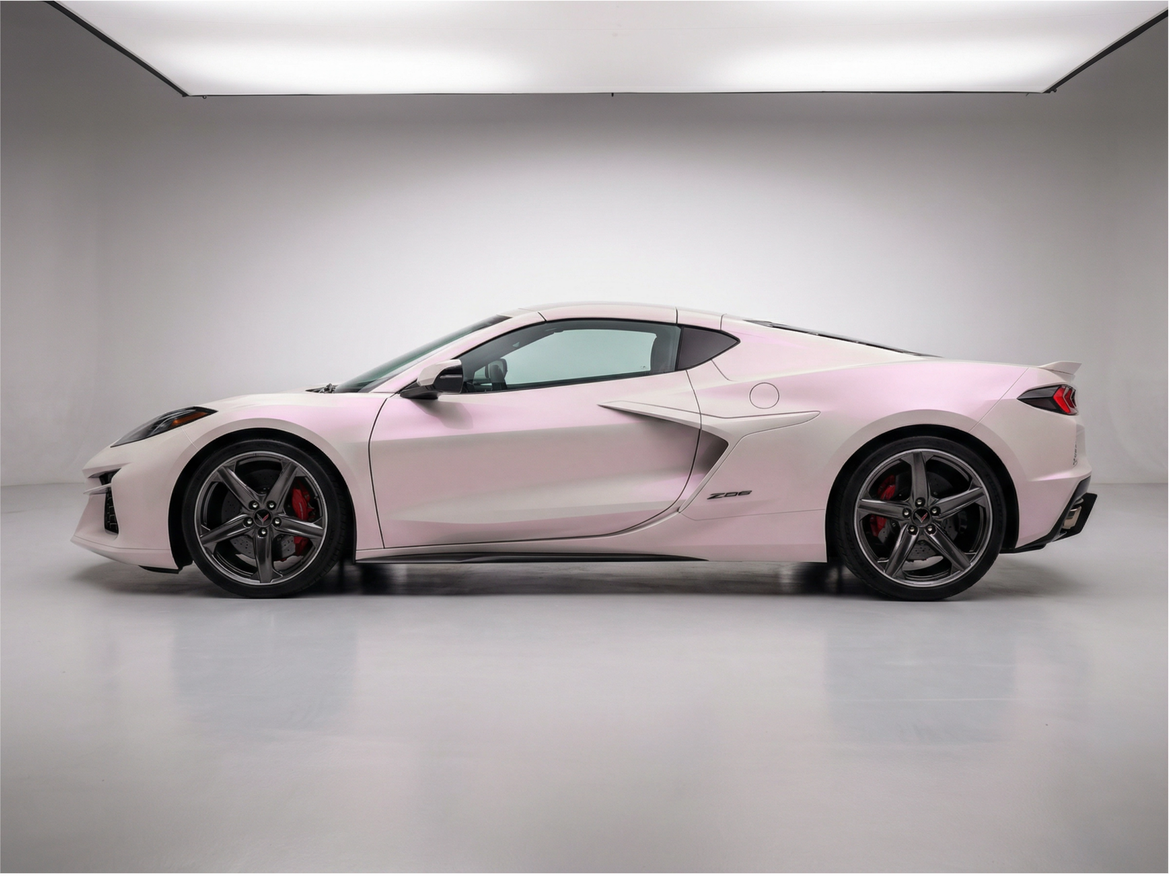 Diamond White to Pink