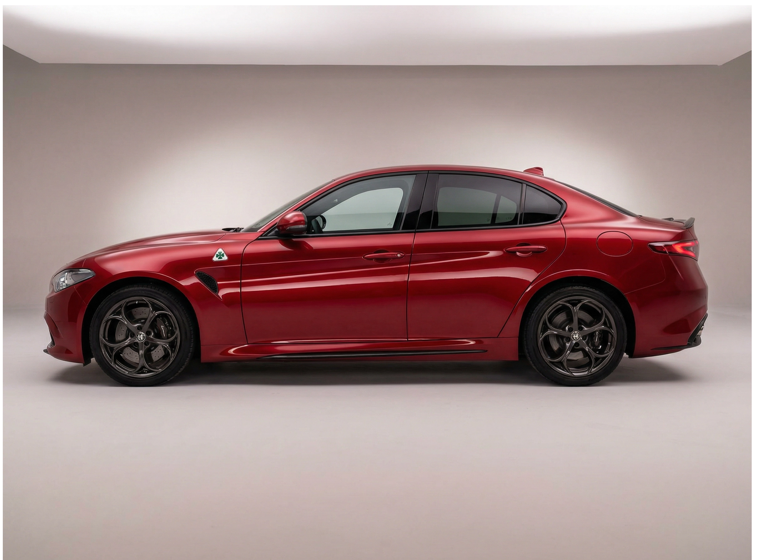 Lacquer Metal Jade Crimson
