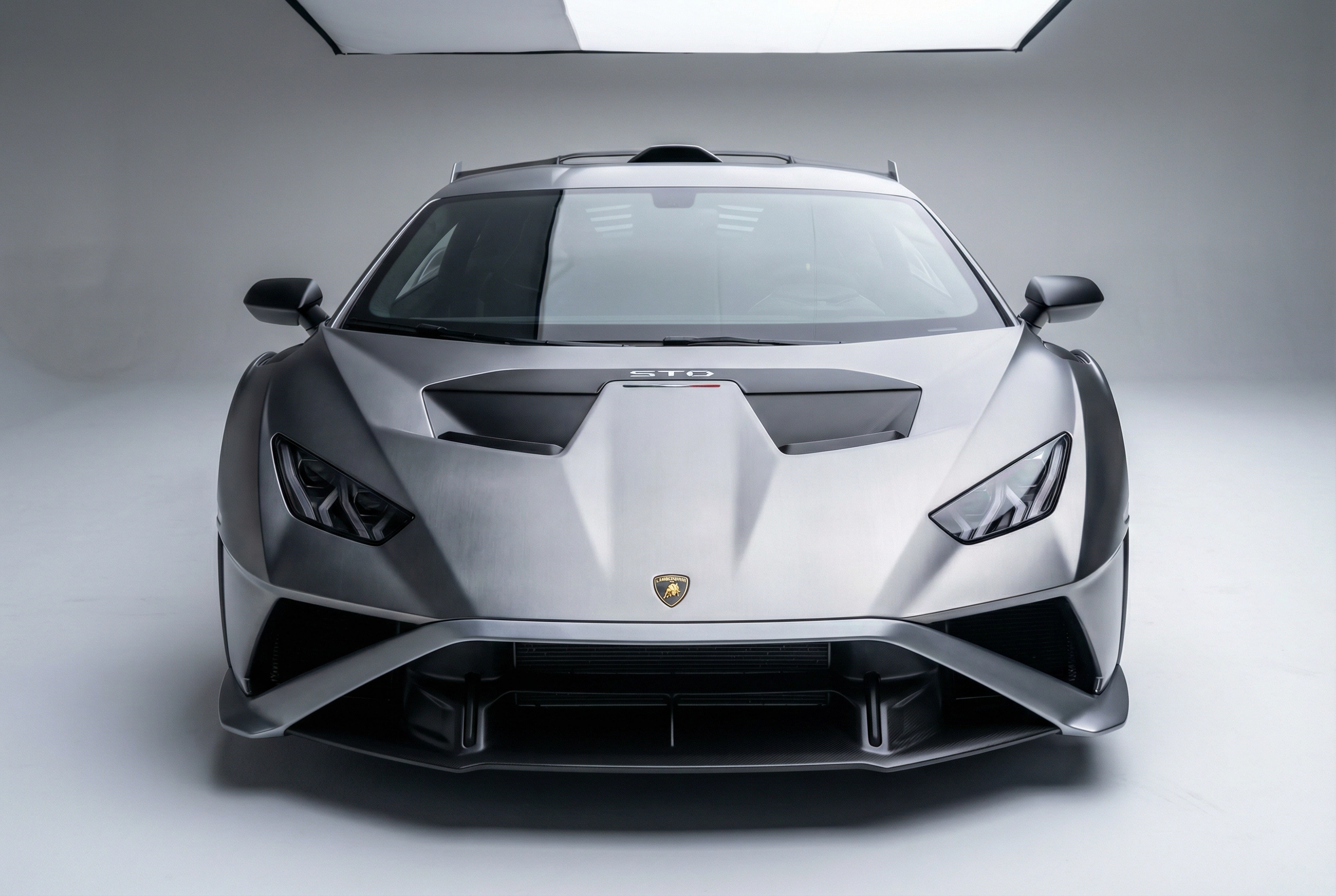 Super Chrome Gray Silver