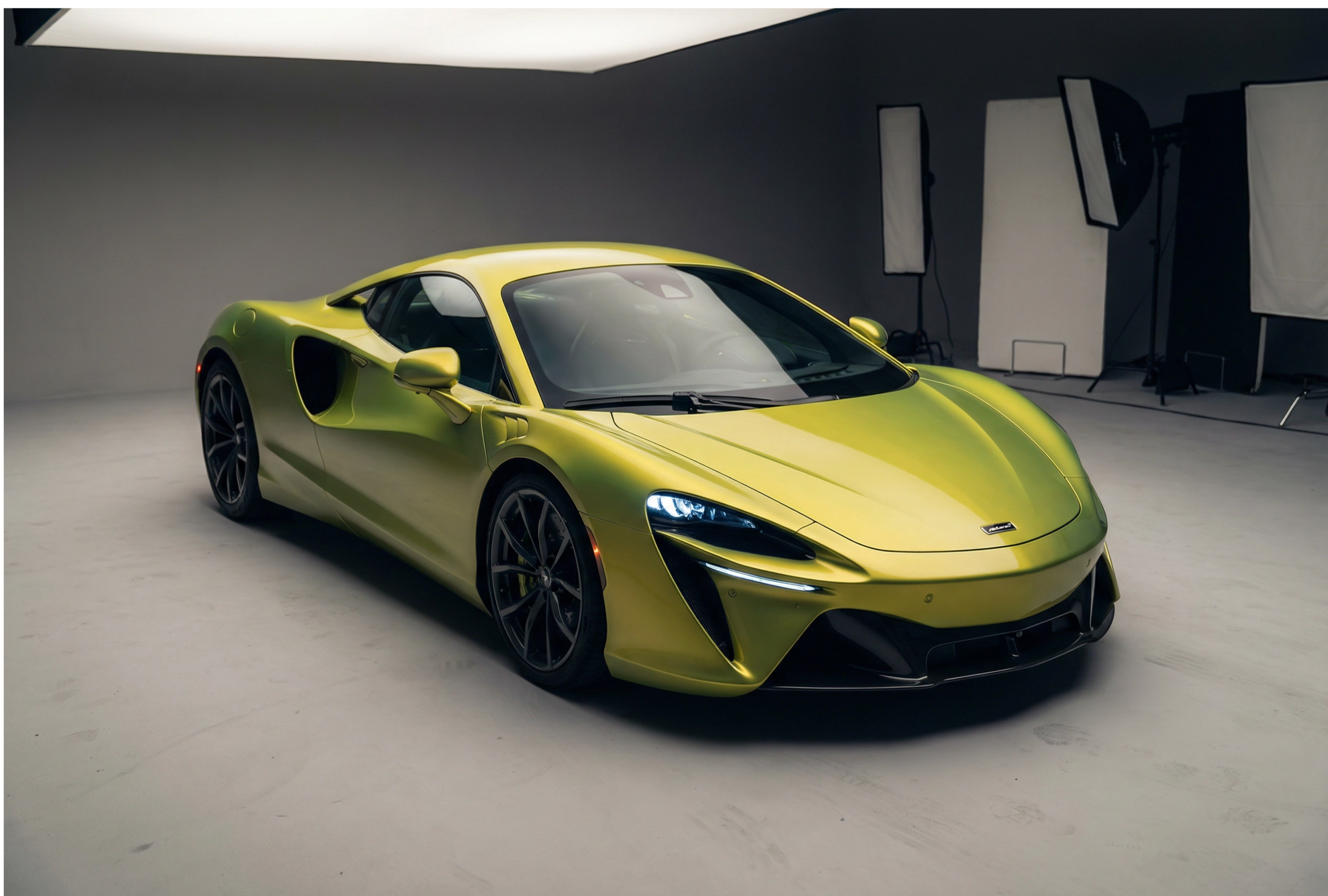 Phantom Lemon Yellow