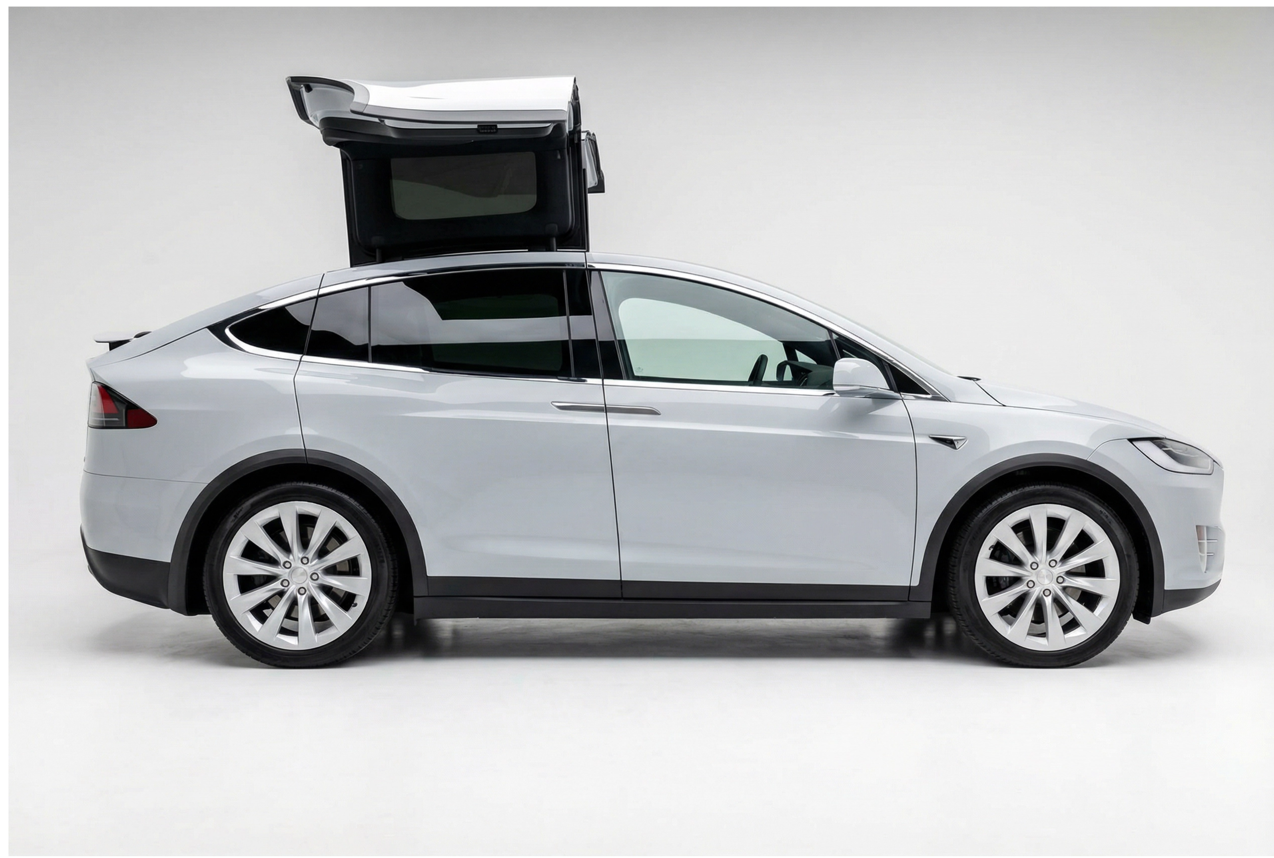 Tesla Rock Gray