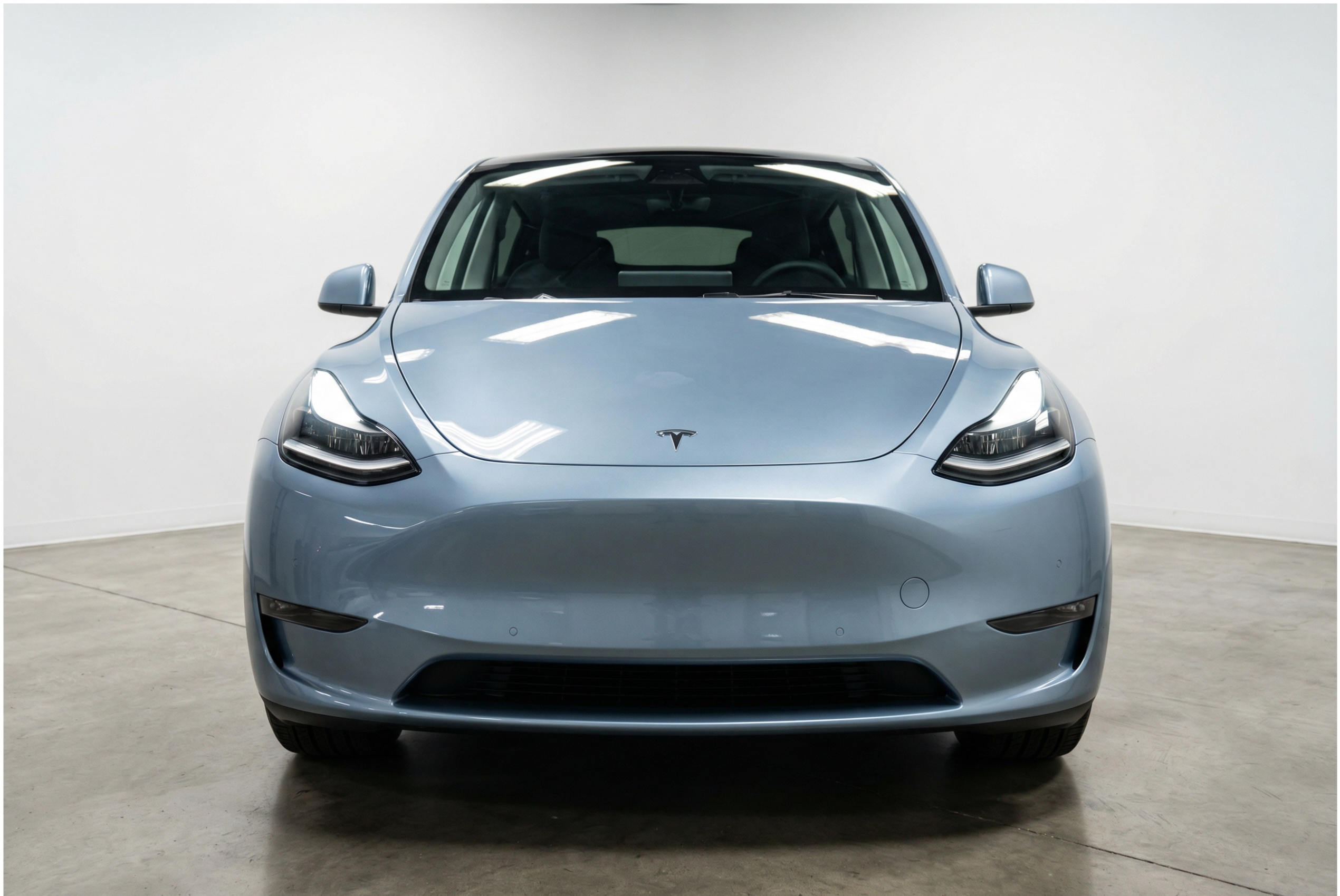Tesla Metallic Glacier Blue