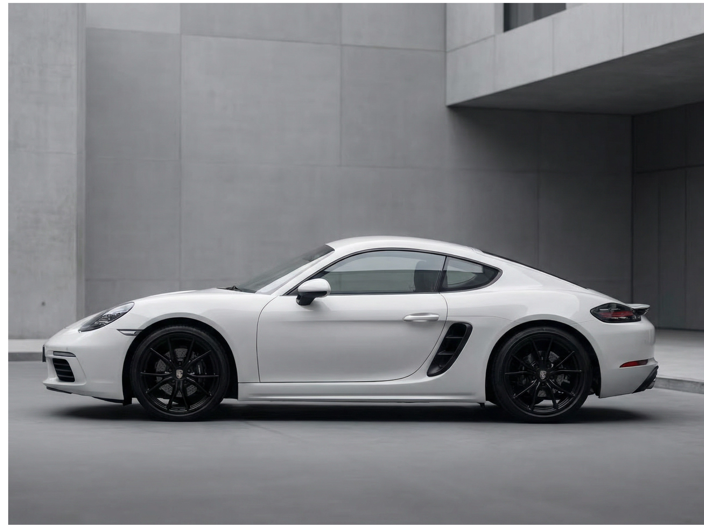 Porsche Delicate White